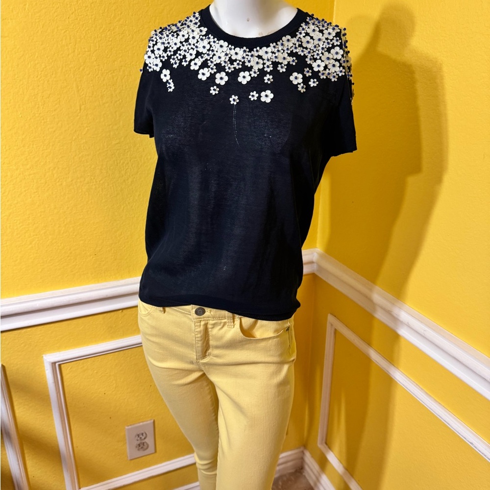 Tory Burch Black Top with White Floral Accents - Picture 11 of 14